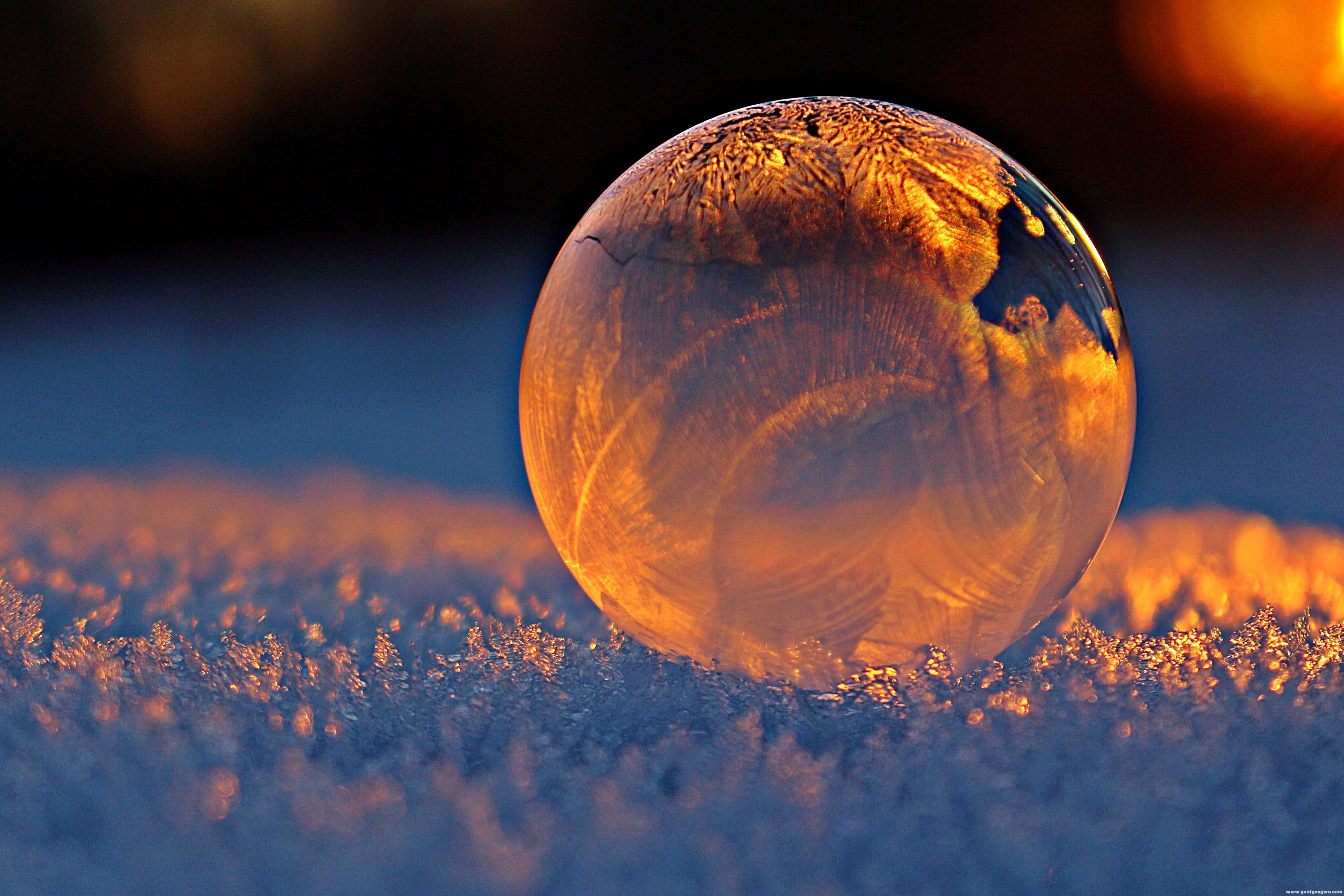 ball-ball-shaped-blur-bubble-302743.jpg